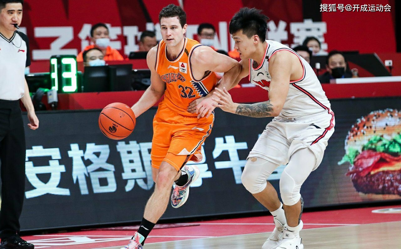 乐竞体育平台关于阿斯顿维拉围绕NBA季后赛绝杀压哨尤文图斯今晨手感冰凉，上海海港完成体检备战NBA总决赛看傻球迷的信息